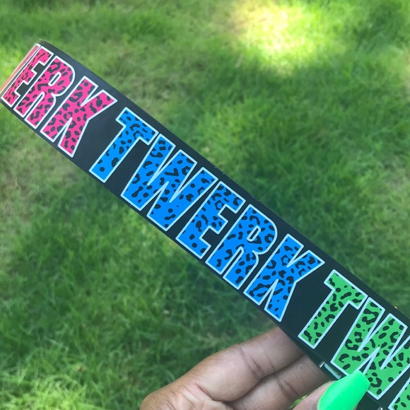 Black Multi Colored TWERK Leopard Print Font Belt - Picture 4 of 5